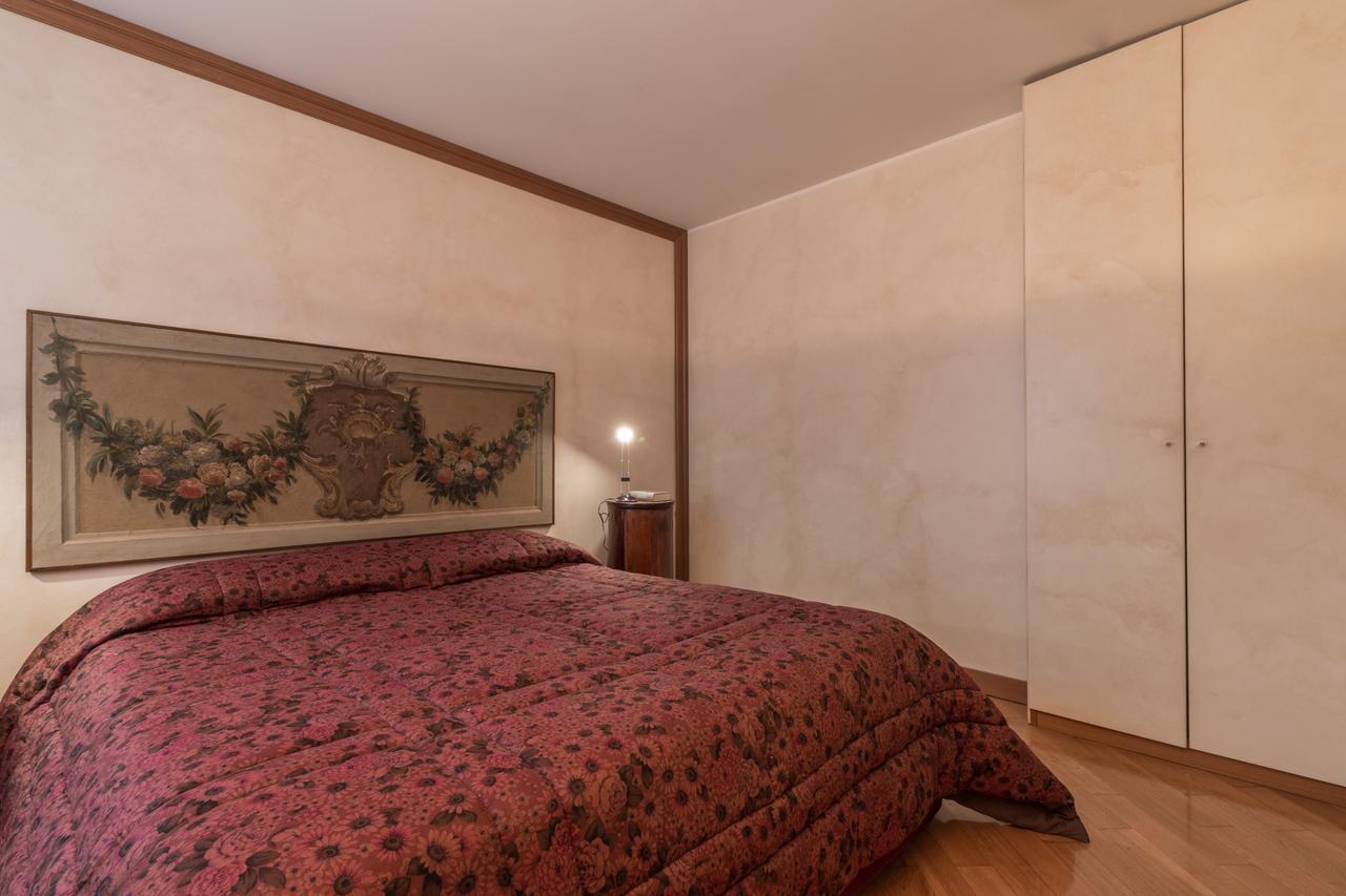 Apartment Fenice Double Canal View By Lionhost Venedig